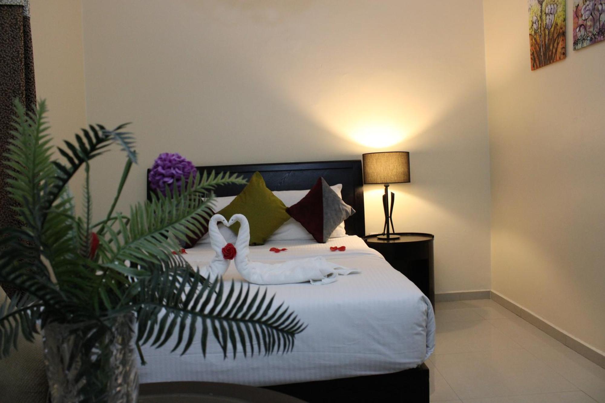 Al Smou Hotel Apartments - Maha Hospitality Group Ajman Exterior foto
